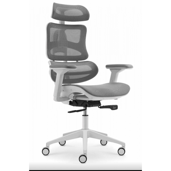 B137 CHAIR