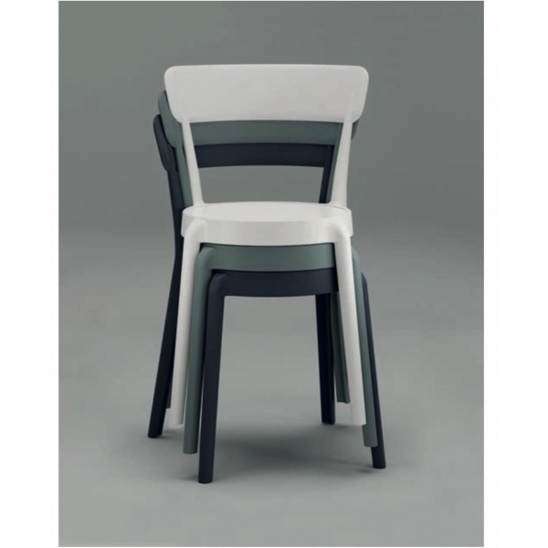 PP STACKABLE CHAIR 2